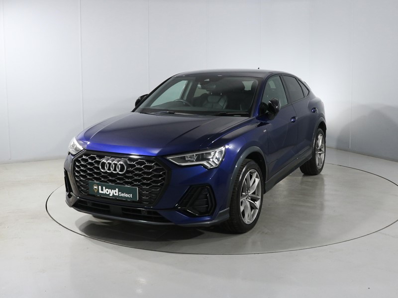 2023 (23) AUDI Q3 35 TFSI Black Edition 5dr S Tronic 5814831