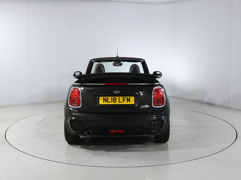 2018 (18) MINI CONVERTIBLE 1.5 Cooper II 2dr 5812535