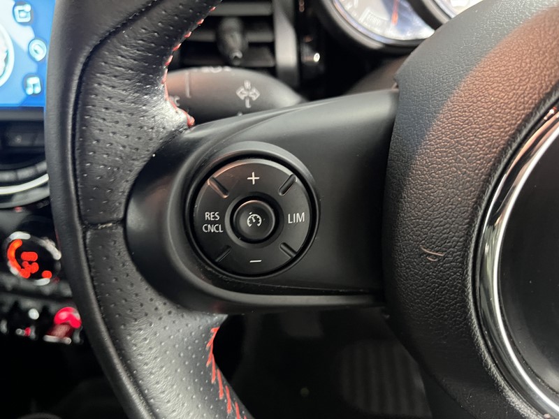 2018 (18) MINI CONVERTIBLE 1.5 Cooper II 2dr 5812542