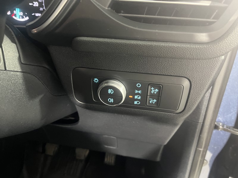 2020 (70) FORD KUGA 1.5 EcoBlue Titanium 5dr 5860934