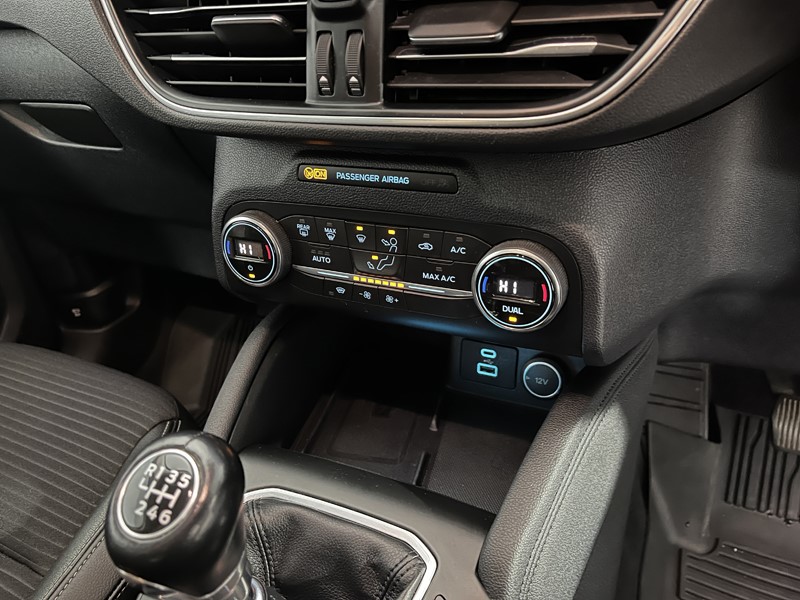 2020 (70) FORD KUGA 1.5 EcoBlue Titanium 5dr 5860942