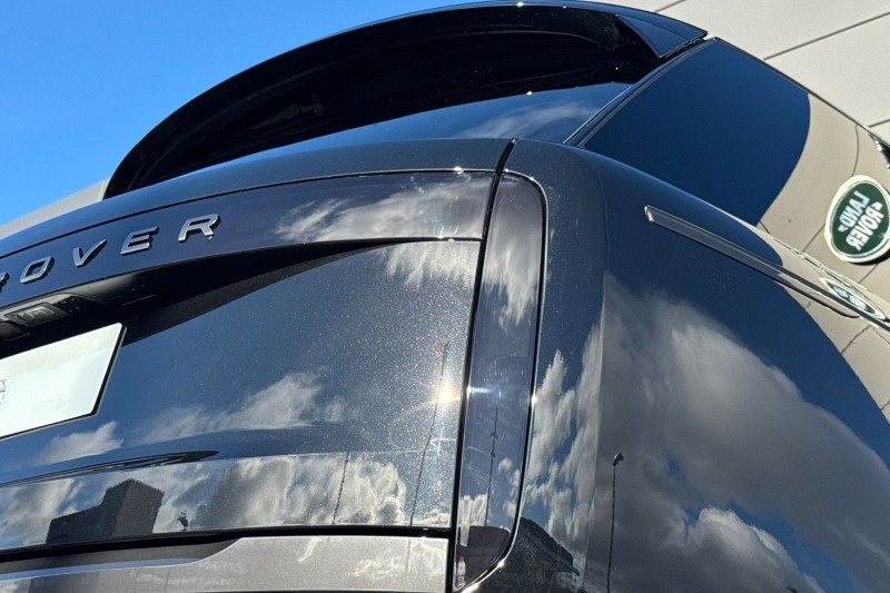  LAND ROVER RANGE ROVER 3.0 D300 HSE 4dr Auto 5160784