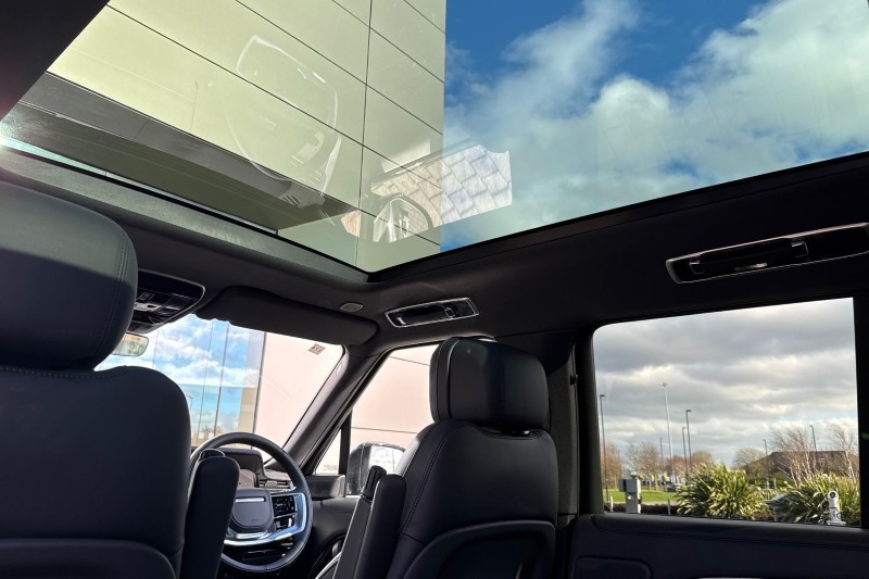  LAND ROVER RANGE ROVER 3.0 D300 HSE 4dr Auto 5160759