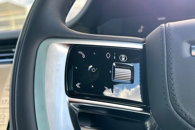  LAND ROVER RANGE ROVER 3.0 D300 HSE 4dr Auto 5160766