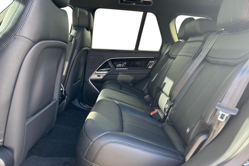  LAND ROVER RANGE ROVER 3.0 D300 HSE 4dr Auto 5160742