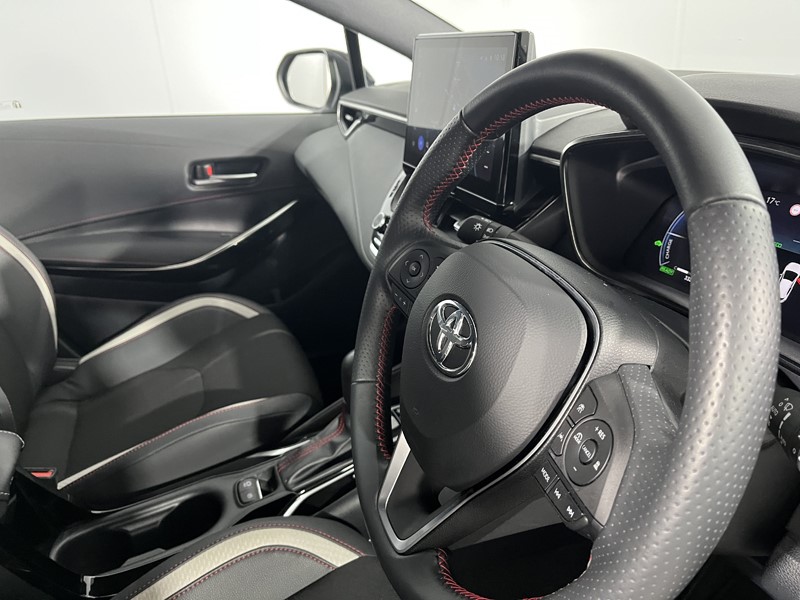2023 (23) TOYOTA COROLLA 1.8 Hybrid GR Sport 5dr CVT 5840712
