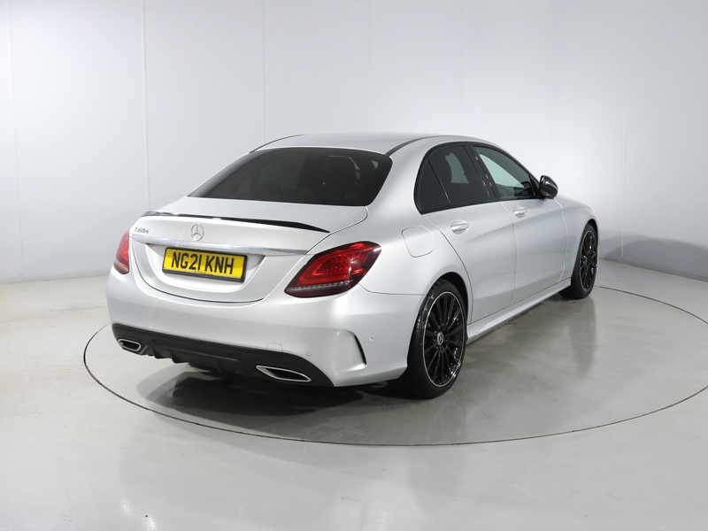 2021 (21) MERCEDES-BENZ C CLASS C220d AMG Line Night Edition Premium 4dr 9G-Tronic 5840689