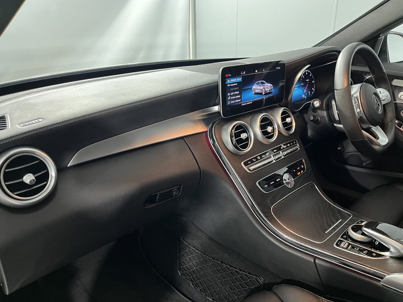 2021 (21) MERCEDES-BENZ C CLASS C220d AMG Line Night Edition Premium 4dr 9G-Tronic 5840653