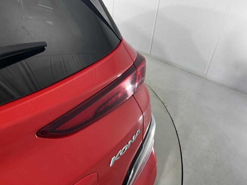 2021 (71) HYUNDAI KONA 150kW Premium 64kWh 5dr Auto 5884386