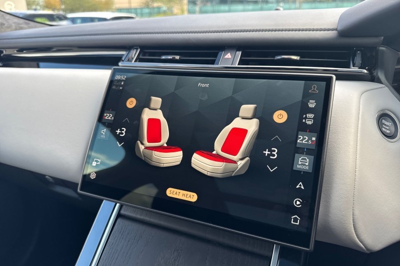 2025 (25) LAND ROVER RANGE ROVER VELAR 2.0 D200 MHEV Autobiography 5dr Auto [Revised] 4530239