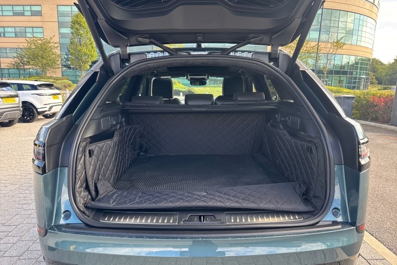 2025 (25) LAND ROVER RANGE ROVER VELAR 2.0 D200 MHEV Autobiography 5dr Auto [Revised] 4530215