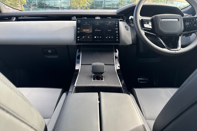 2025 (25) LAND ROVER RANGE ROVER VELAR 2.0 D200 MHEV Autobiography 5dr Auto [Revised] 4530219