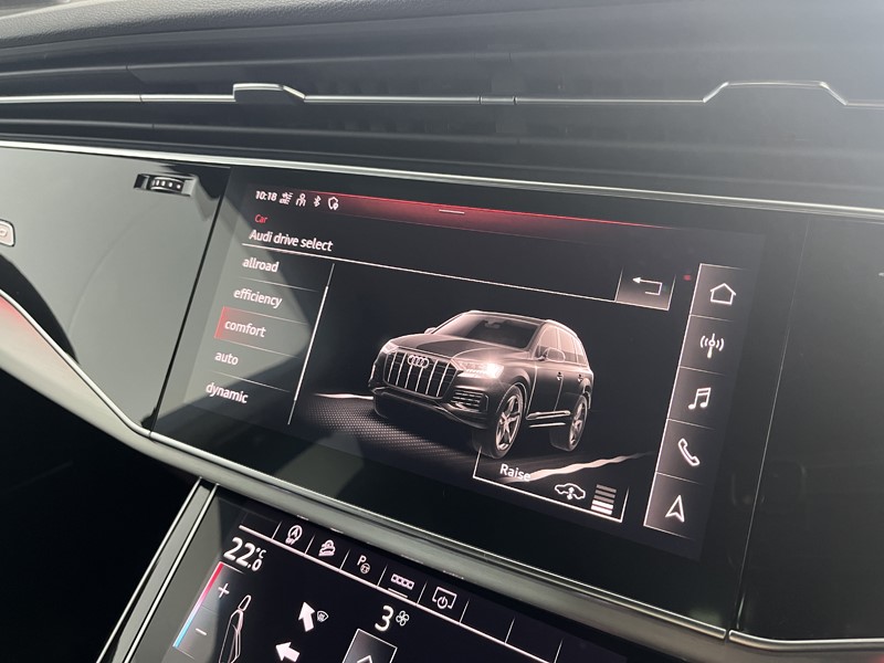 2021 (21) AUDI Q7 S TFSI Quattro 5dr Tiptronic 5846474