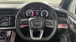 2021 (21) AUDI Q7 S TFSI Quattro 5dr Tiptronic 5846446