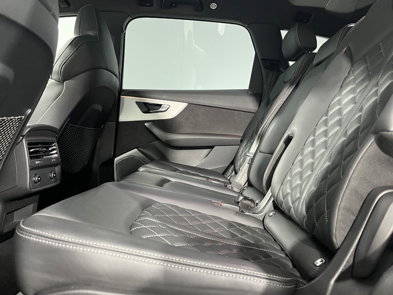 2021 (21) AUDI Q7 S TFSI Quattro 5dr Tiptronic 5846477