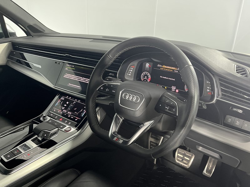 2021 (21) AUDI Q7 S TFSI Quattro 5dr Tiptronic 5846447