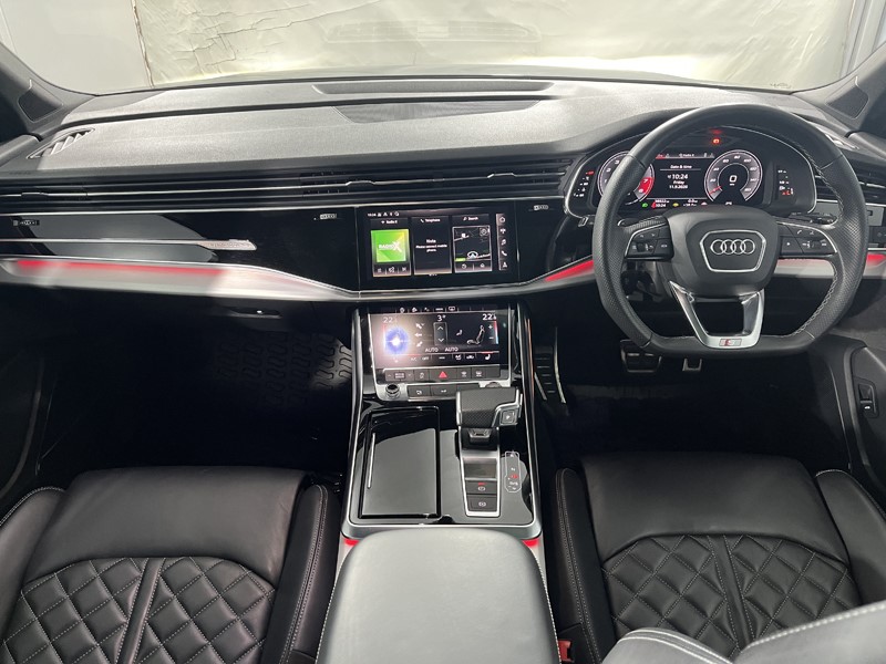 2021 (21) AUDI Q7 S TFSI Quattro 5dr Tiptronic 5846445