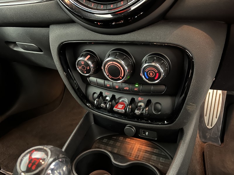 2019 (19) MINI CLUBMAN 1.5 Cooper Sport 6dr 5865748