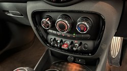 2019 (19) MINI CLUBMAN 1.5 Cooper Sport 6dr 5865748