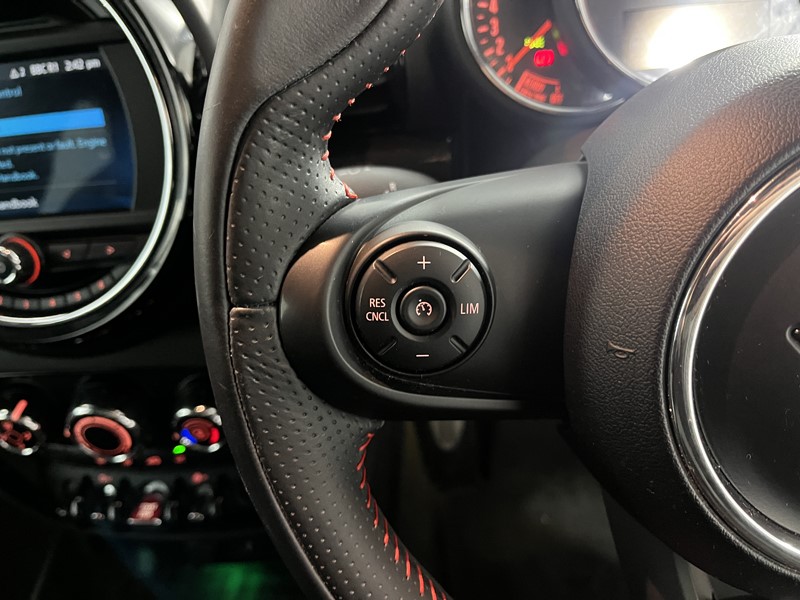 2019 (19) MINI CLUBMAN 1.5 Cooper Sport 6dr 5865742