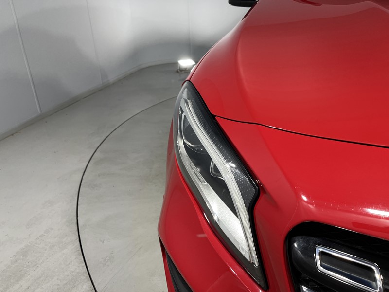 2020 (20) MERCEDES-BENZ GLA 180 AMG Line Edition 5dr Auto 5862535