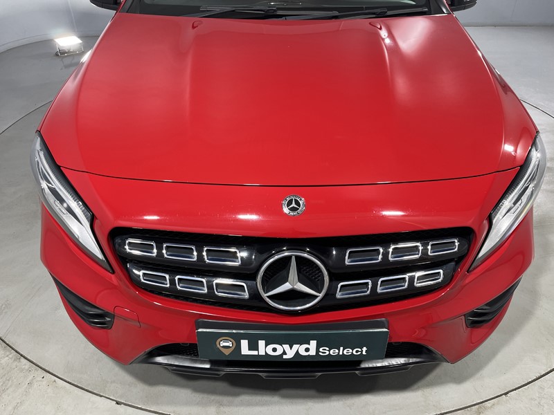2020 (20) MERCEDES-BENZ GLA 180 AMG Line Edition 5dr Auto 5862536