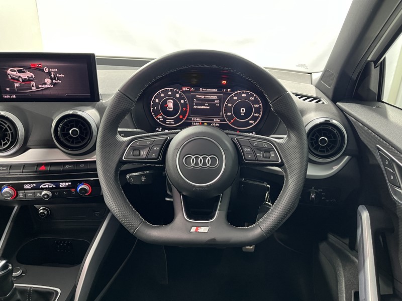 2022 (22) AUDI Q2 35 TFSI Black Edition 5dr 5870849