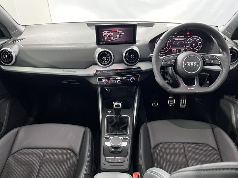 2022 (22) AUDI Q2 35 TFSI Black Edition 5dr 5870847