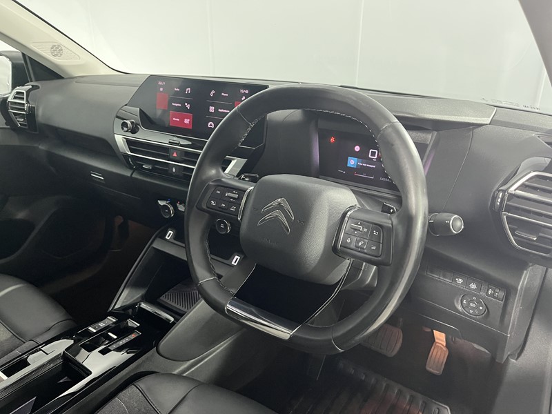 2021 (71) CITROEN C4 1.2 PureTech [130] Shine 5dr Auto 5884024