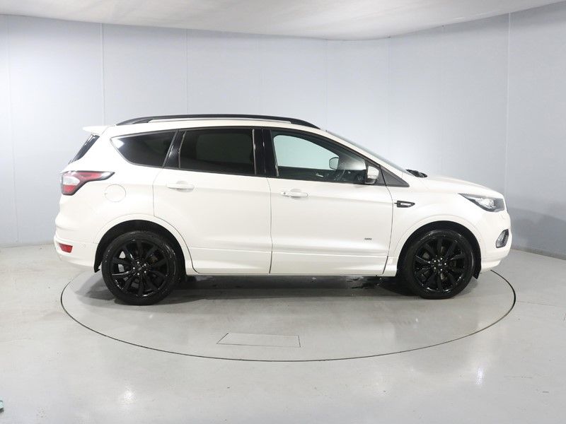 2017 (67) FORD KUGA 2.0 TDCi 180 ST-Line X 5dr Auto 5884165