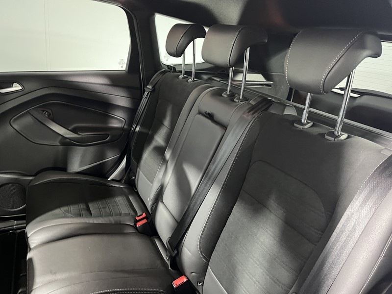 2017 (67) FORD KUGA 2.0 TDCi 180 ST-Line X 5dr Auto 5884174