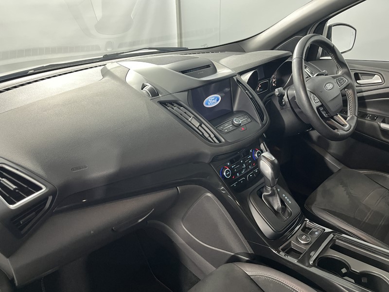 2017 (67) FORD KUGA 2.0 TDCi 180 ST-Line X 5dr Auto 5884169
