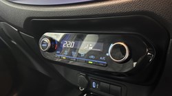 2025 (75) TOYOTA AYGO X 1.0 VVT-i Exclusive 5dr Auto 5911592