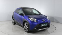 2025 (75) TOYOTA AYGO X 1.0 VVT-i Exclusive 5dr Auto 5911563