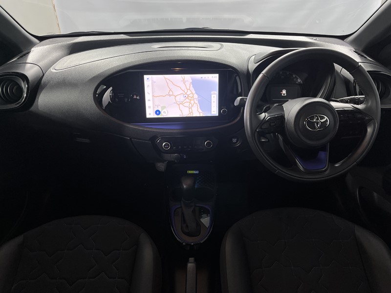 2025 (75) TOYOTA AYGO X 1.0 VVT-i Exclusive 5dr Auto 5911566