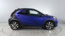 2025 (75) TOYOTA AYGO X 1.0 VVT-i Exclusive 5dr Auto 5911565