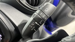2025 (75) TOYOTA AYGO X 1.0 VVT-i Exclusive 5dr Auto 5911588