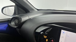 2025 (75) TOYOTA AYGO X 1.0 VVT-i Exclusive 5dr Auto 5911589