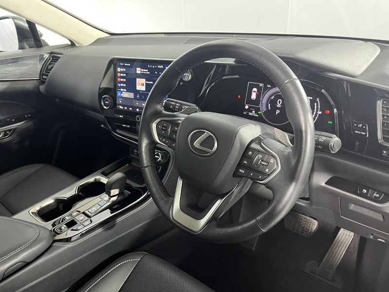 2022 (22) LEXUS NX 450h PLUS 2.5 5dr E-CVT [Premium Pack] 5877269