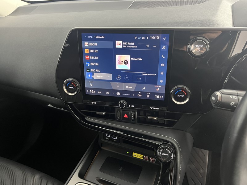 2022 (22) LEXUS NX 450h PLUS 2.5 5dr E-CVT [Premium Pack] 5877271