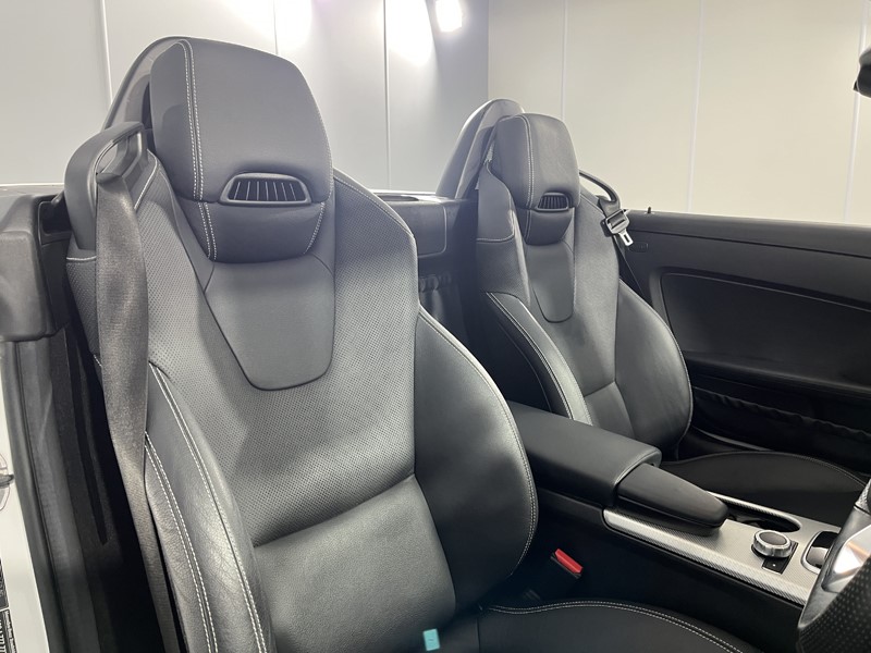 2017 (66) MERCEDES-BENZ SLC 200 AMG Line 2dr 9G-Tronic 5985879