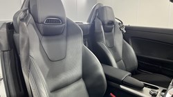 2017 (66) MERCEDES-BENZ SLC 200 AMG Line 2dr 9G-Tronic 5985879