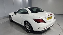 2017 (66) MERCEDES-BENZ SLC 200 AMG Line 2dr 9G-Tronic 5985901