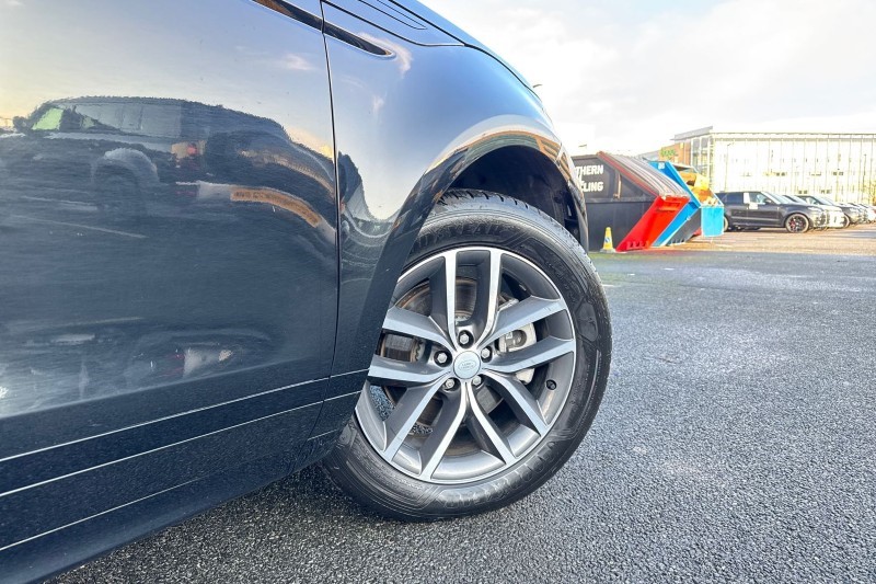 2024 (74) LAND ROVER RANGE ROVER EVOQUE 2.0 D200 Dynamic SE 5dr Auto 4966845