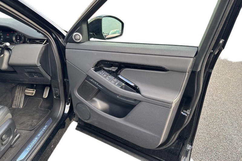 2024 (74) LAND ROVER RANGE ROVER EVOQUE 2.0 D200 Dynamic SE 5dr Auto 4966821