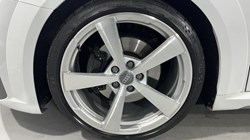 2020 (20) AUDI TT 40 TFSI S Line 2dr S Tronic 5889394