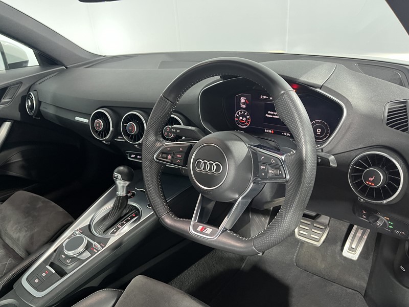 2020 (20) AUDI TT 40 TFSI S Line 2dr S Tronic 5889386