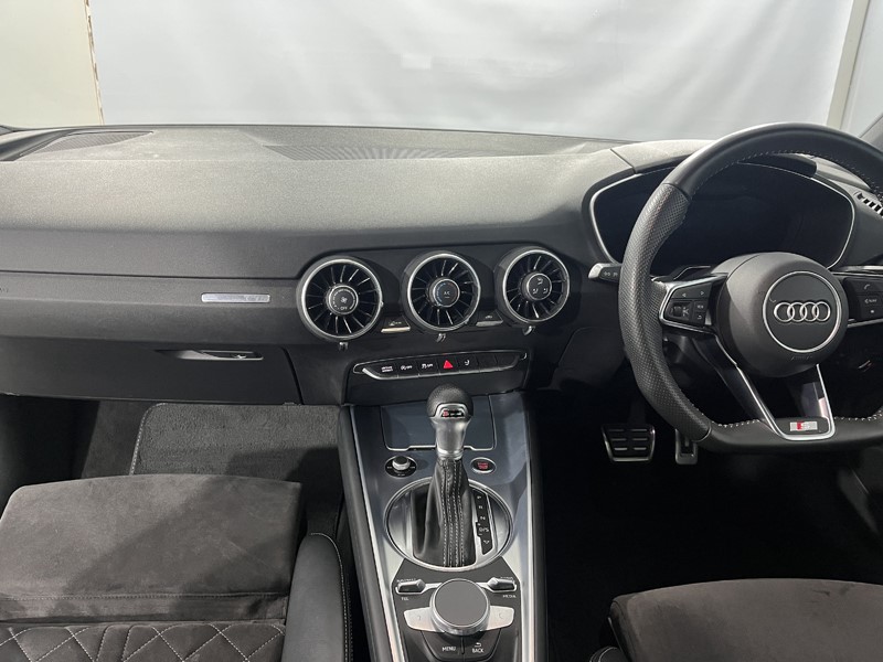 2020 (20) AUDI TT 40 TFSI S Line 2dr S Tronic 5889384
