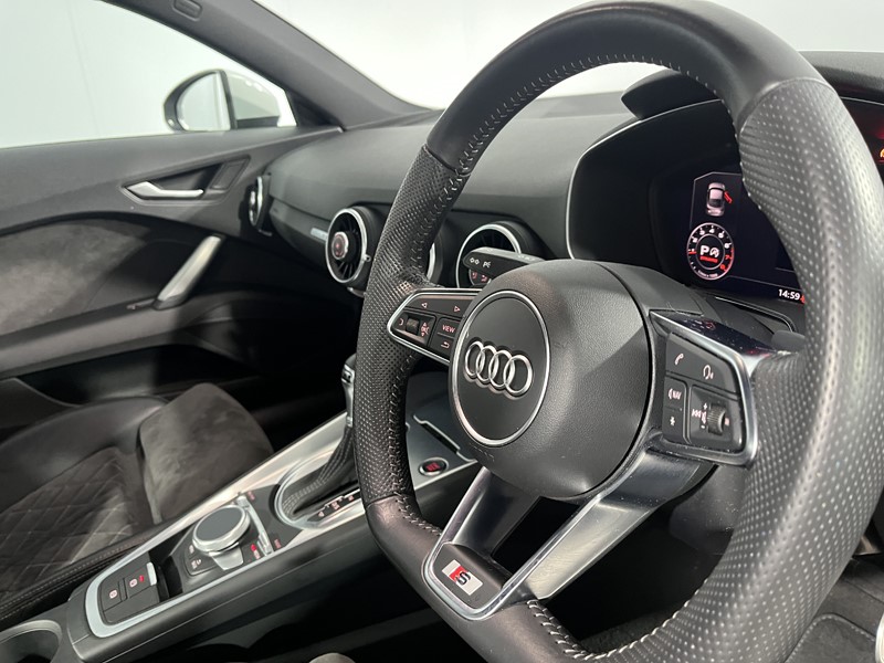 2020 (20) AUDI TT 40 TFSI S Line 2dr S Tronic 5889402