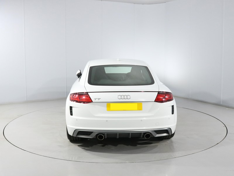 2020 (20) AUDI TT 40 TFSI S Line 2dr S Tronic 5889395